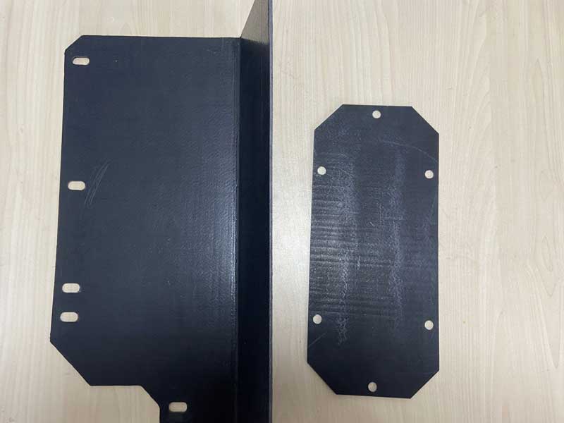 比(bi)亞迪率先采用(yong)CFRT材料應用汽車(chē)電池底護闆